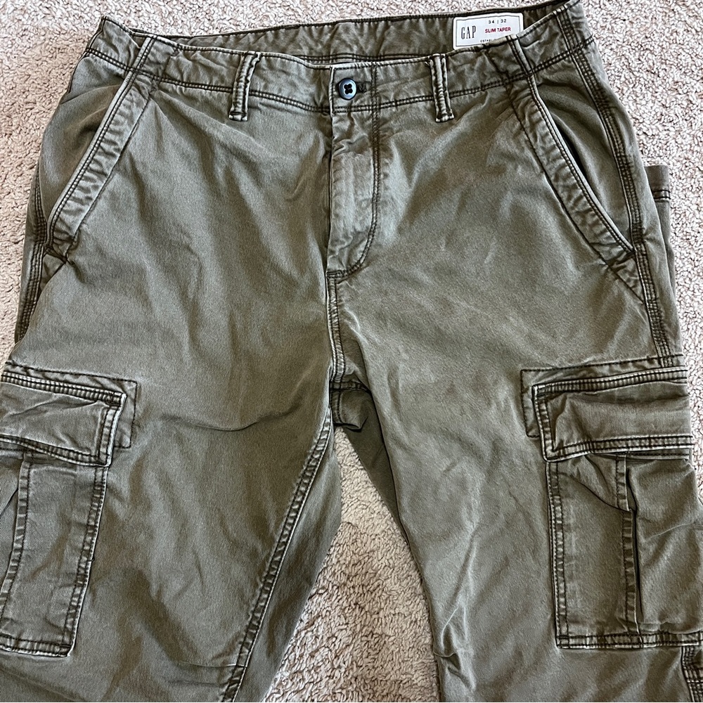 GAP Slim Taper Olive Pants